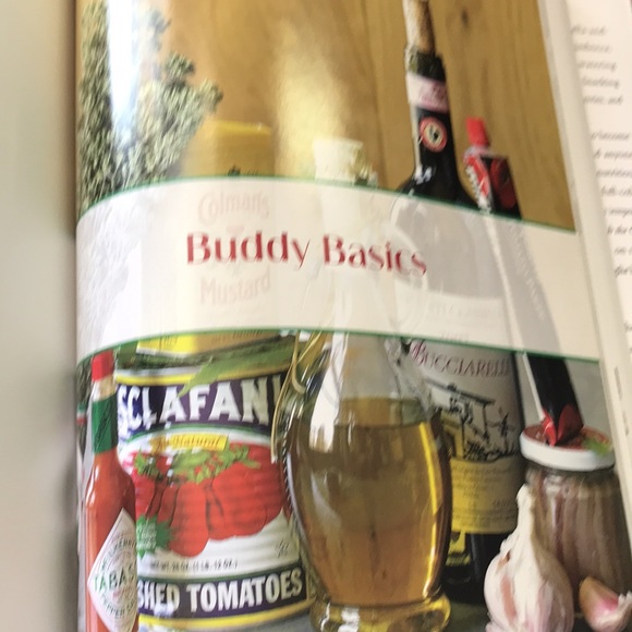 Cooking Italian with the Cake Boss Cookbook Buddy Valastro. - Picture 11 of 16